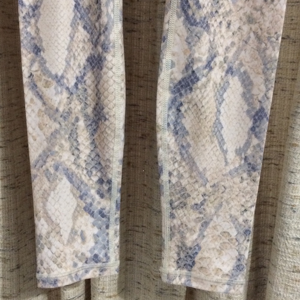 Carbon38 Python Snakeskin Print High Waisted Legg… - image 3